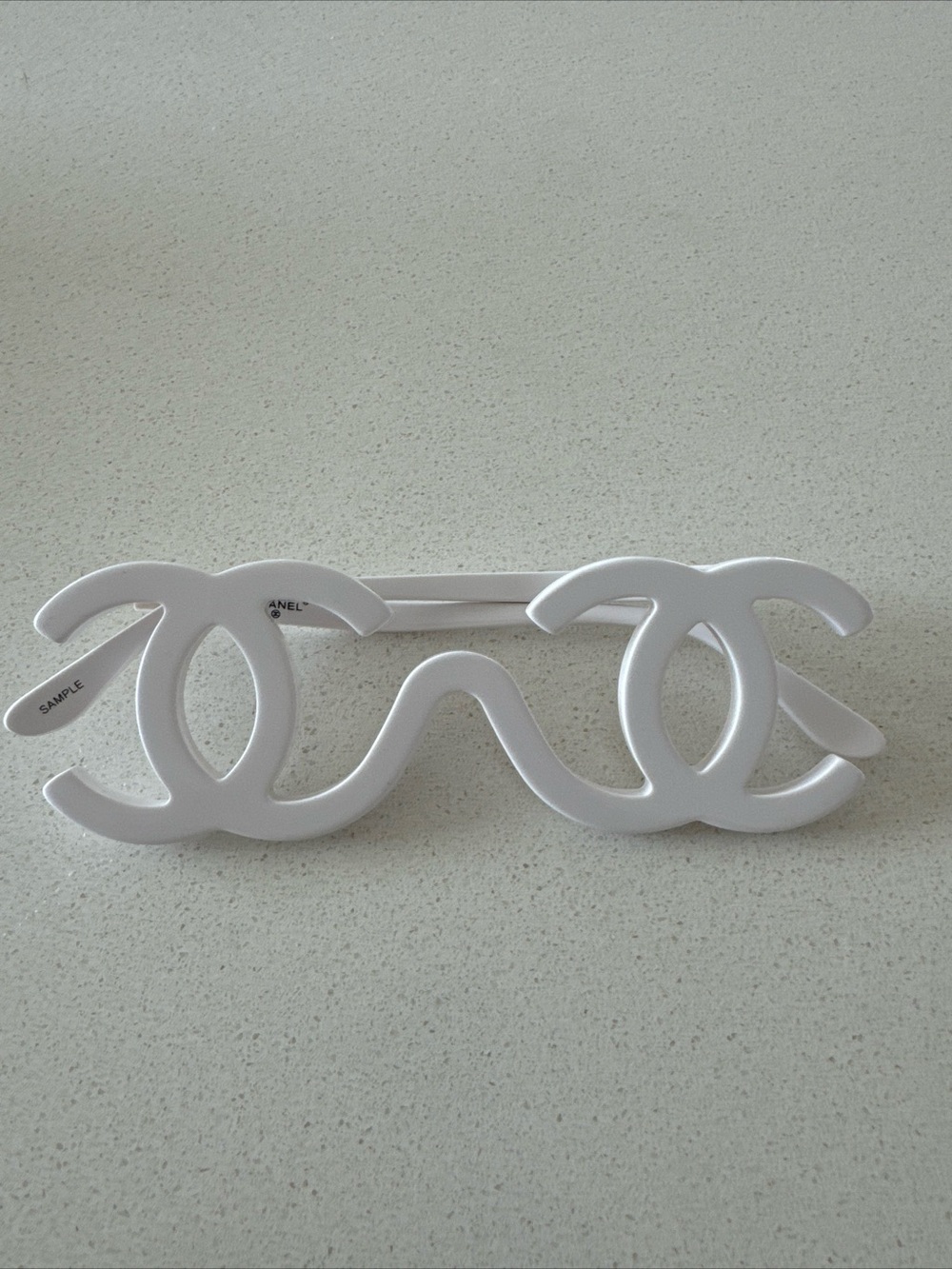 CHANEL White Interlocking CC Statement Sunglasses